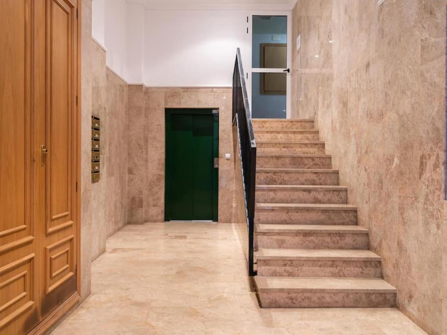 Adorable Apartment 60M From The Beach By Hometels Puerto de Sagunto Bagian luar foto