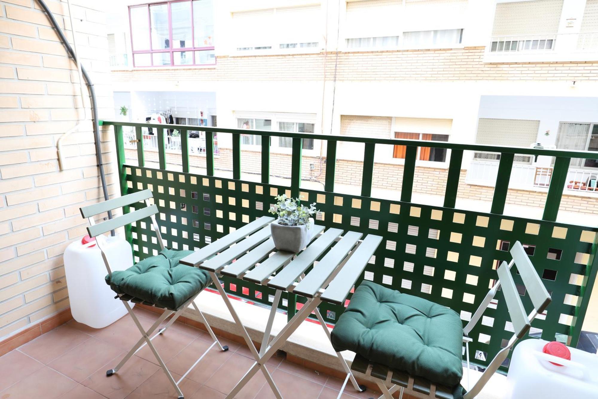 Adorable Apartment 60M From The Beach By Hometels Puerto de Sagunto Bagian luar foto